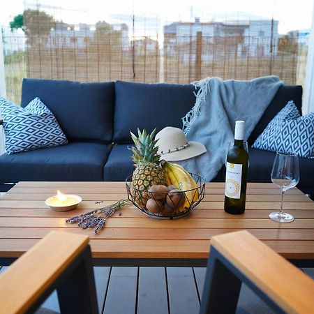 Boutique Style Eco-Beachhouse, Private Jacuzzi Privlaka  Exterior foto